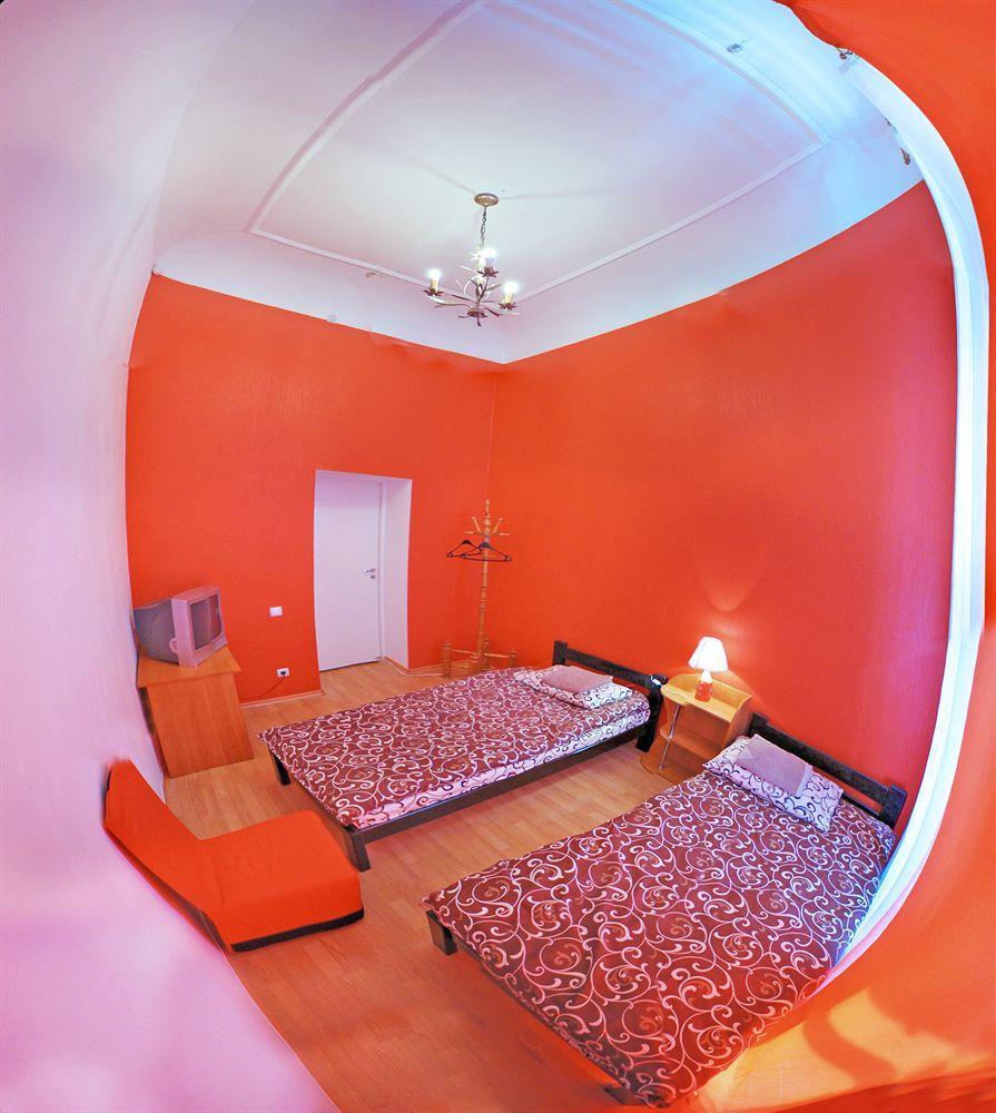 Chemodan Hostel Odessa Eksteriør billede