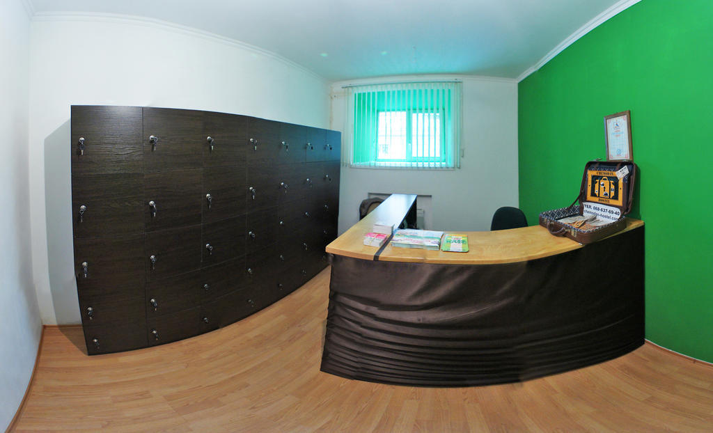 Chemodan Hostel Odessa Eksteriør billede